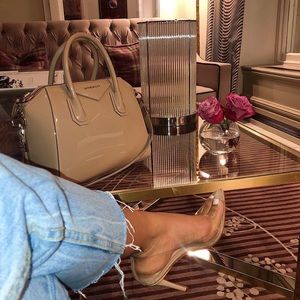 EXTRA CLEAR PERSPEX COURT HEELS IN NUDE